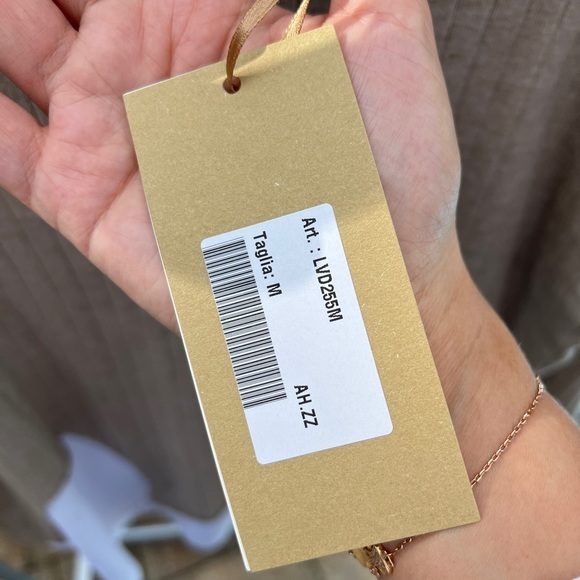 Ljve Italian sweater blazer with tee with cashmere feeling size M in beige color - Picture 4 of 7